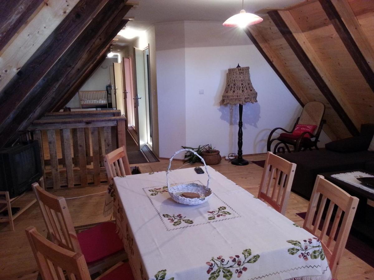 Snasini Kucari Bed & Breakfast Gradiste Eksteriør bilde