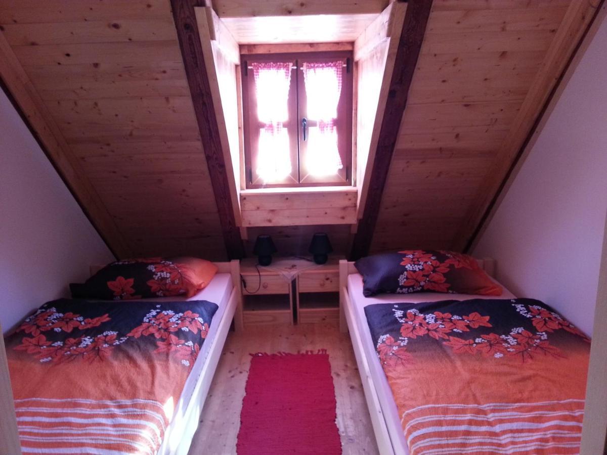 Snasini Kucari Bed & Breakfast Gradiste Eksteriør bilde
